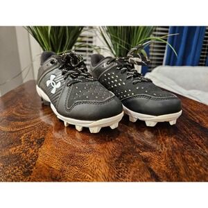 Boys' Under Armour Leadoff baseball cleats 1.5Y